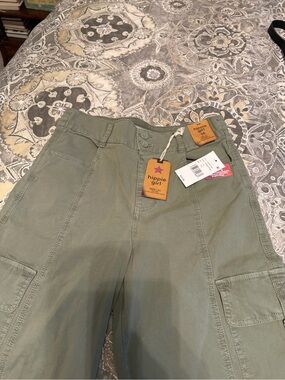 Hippie Girl Girls' Olive Green Cargo Pants - Kids Casual Bottoms